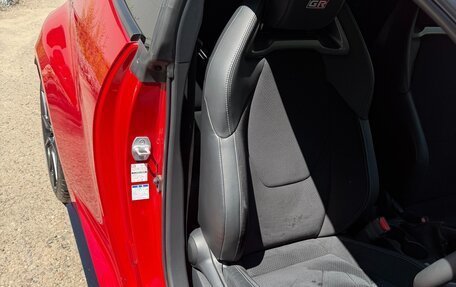 Toyota Yaris, 2021 год, 3 590 000 рублей, 6 фотография