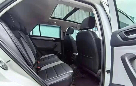 Volkswagen T-Roc I, 2023 год, 1 390 007 рублей, 11 фотография