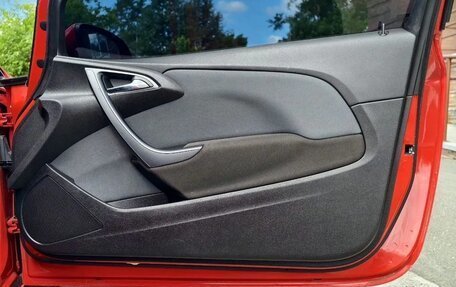 Opel Astra J, 2012 год, 750 000 рублей, 6 фотография