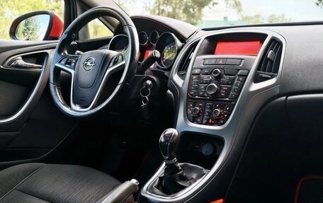 Opel Astra J, 2012 год, 750 000 рублей, 9 фотография