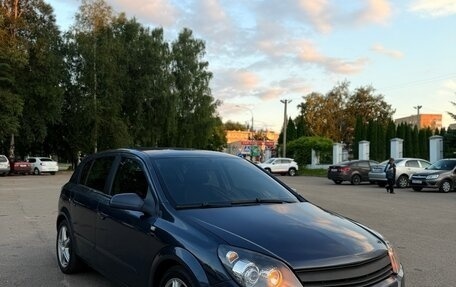Opel Astra H, 2006 год, 390 000 рублей, 1 фотография