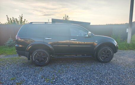 Mitsubishi Pajero Sport II рестайлинг, 2014 год, 2 200 000 рублей, 7 фотография