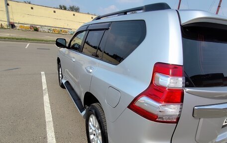 Toyota Land Cruiser Prado 150 рестайлинг 2, 2014 год, 4 100 000 рублей, 7 фотография