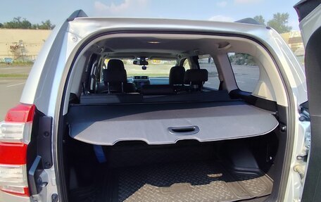 Toyota Land Cruiser Prado 150 рестайлинг 2, 2014 год, 4 100 000 рублей, 12 фотография