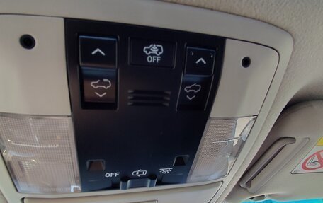 Toyota Land Cruiser Prado 150 рестайлинг 2, 2014 год, 4 100 000 рублей, 21 фотография