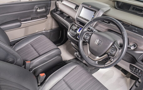 Honda Freed II, 2017 год, 1 629 000 рублей, 9 фотография