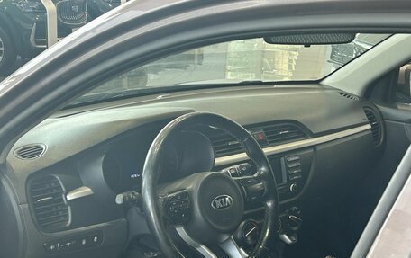 KIA Rio IV, 2018 год, 1 195 000 рублей, 5 фотография