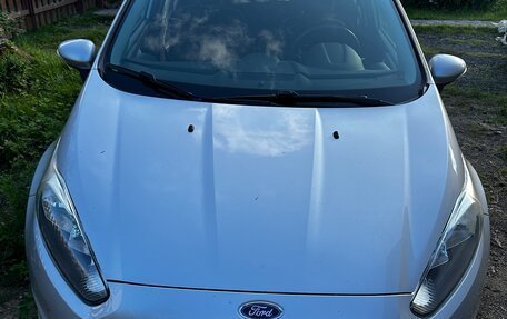 Ford Fiesta, 2015 год, 450 000 рублей, 1 фотография