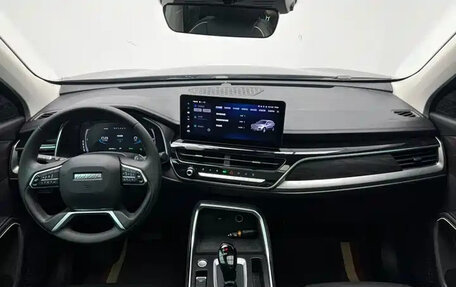 Haval H6, 2023 год, 1 233 000 рублей, 16 фотография