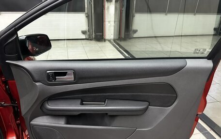 Ford Focus II рестайлинг, 2006 год, 400 000 рублей, 17 фотография