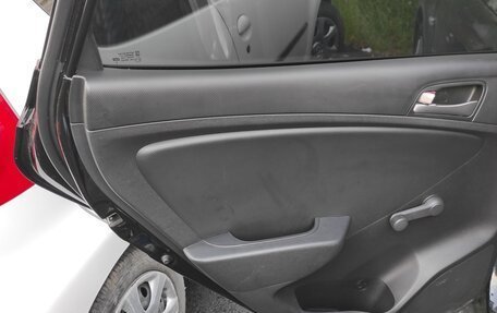 Hyundai Solaris II рестайлинг, 2016 год, 970 000 рублей, 3 фотография