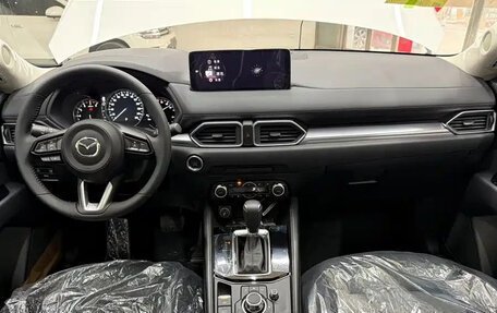 Mazda CX-5 II, 2026 год, 2 400 000 рублей, 16 фотография