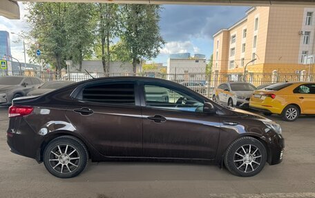 KIA Rio III рестайлинг, 2015 год, 850 000 рублей, 2 фотография