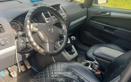 Opel Zafira B, 2006 год, 450 000 рублей, 8 фотография