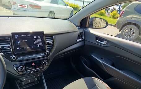 Hyundai Solaris II рестайлинг, 2022 год, 2 050 000 рублей, 8 фотография