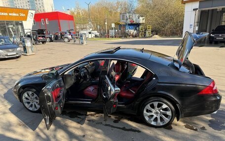 Mercedes-Benz CLS, 2010 год, 1 850 000 рублей, 24 фотография