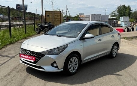 Hyundai Solaris II рестайлинг, 2020 год, 1 200 000 рублей, 7 фотография