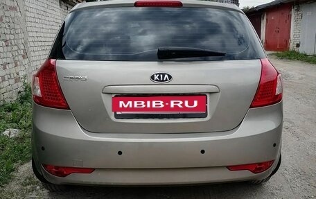 KIA cee'd I рестайлинг, 2010 год, 650 000 рублей, 2 фотография