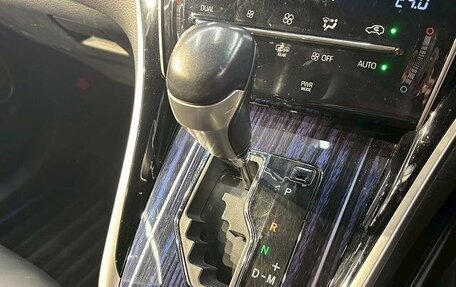 Toyota Harrier, 2019 год, 2 680 000 рублей, 15 фотография