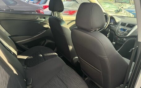 Hyundai Solaris II рестайлинг, 2016 год, 910 000 рублей, 20 фотография