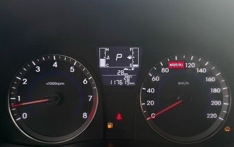 Hyundai Solaris II рестайлинг, 2016 год, 910 000 рублей, 14 фотография
