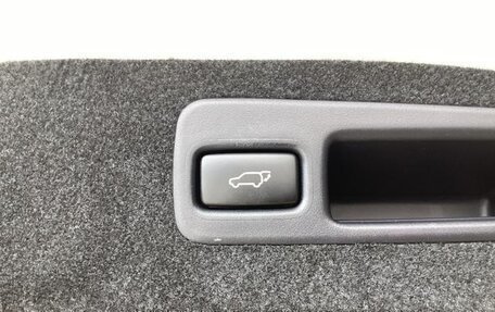 Toyota Harrier, 2020 год, 2 750 000 рублей, 23 фотография
