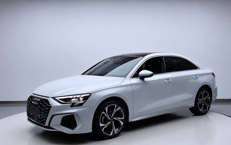 Audi A3, 2023 год, 2 100 000 рублей, 1 фотография