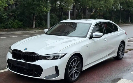 BMW 3 серия, 2023 год, 2 850 000 рублей, 1 фотография