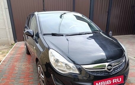 Opel Corsa D, 2012 год, 850 000 рублей, 1 фотография
