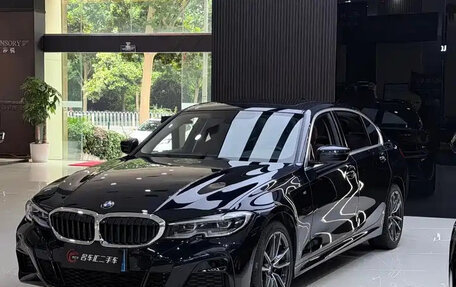BMW 3 серия, 2022 год, 2 933 000 рублей, 1 фотография