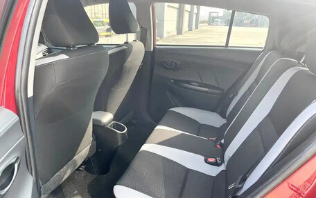 Toyota Yaris, 2022 год, 1 082 020 рублей, 12 фотография