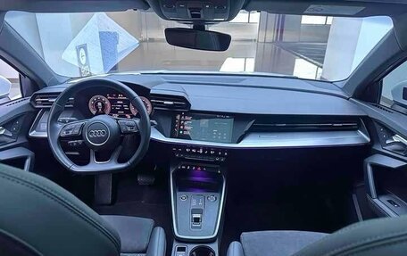 Audi A3, 2023 год, 2 100 000 рублей, 9 фотография
