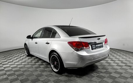 Chevrolet Cruze II, 2011 год, 555 750 рублей, 8 фотография