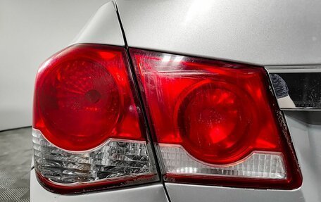 Chevrolet Cruze II, 2011 год, 555 750 рублей, 11 фотография