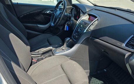 Opel Astra J, 2014 год, 770 000 рублей, 9 фотография