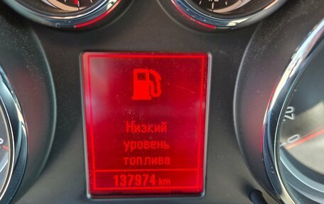Opel Astra J, 2014 год, 770 000 рублей, 12 фотография