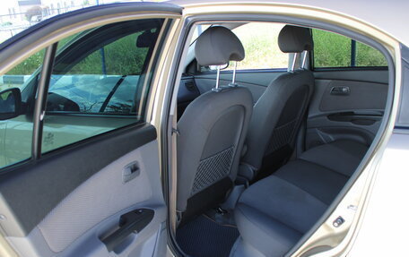 KIA Rio II, 2010 год, 619 000 рублей, 13 фотография