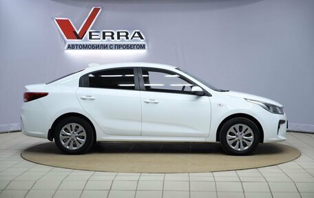 KIA Rio IV, 2018 год, 850 000 рублей, 4 фотография