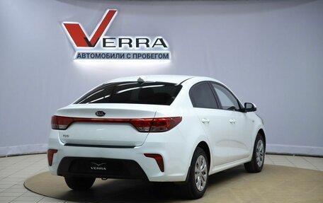 KIA Rio IV, 2018 год, 850 000 рублей, 5 фотография