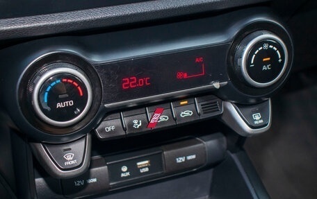 KIA Rio IV, 2018 год, 1 599 000 рублей, 18 фотография