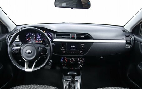 KIA Rio IV, 2018 год, 850 000 рублей, 15 фотография