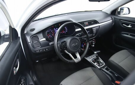 KIA Rio IV, 2018 год, 850 000 рублей, 10 фотография