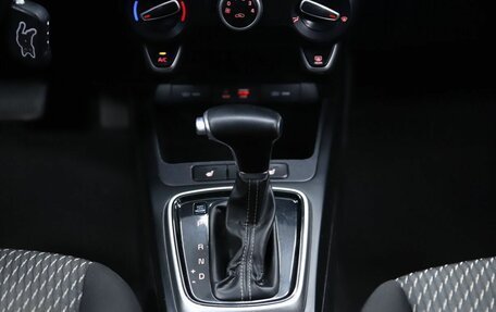KIA Rio IV, 2018 год, 850 000 рублей, 14 фотография