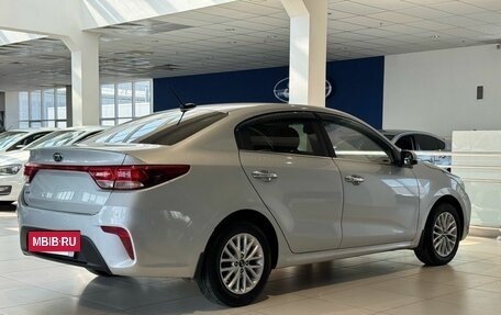 KIA Rio IV, 2017 год, 875 000 рублей, 4 фотография