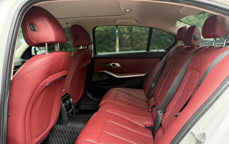 BMW 3 серия, 2023 год, 2 850 000 рублей, 9 фотография