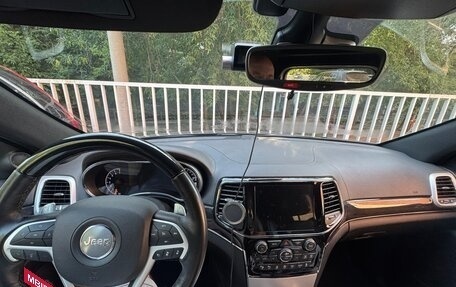 Jeep Grand Cherokee, 2019 год, 4 150 000 рублей, 17 фотография