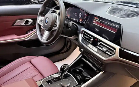 BMW 3 серия, 2022 год, 2 933 000 рублей, 10 фотография