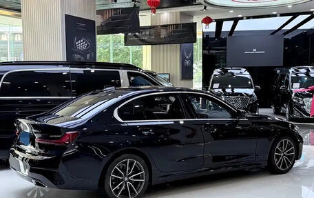 BMW 3 серия, 2022 год, 2 933 000 рублей, 5 фотография