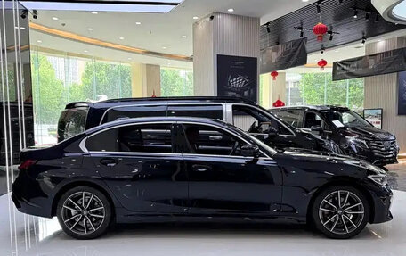 BMW 3 серия, 2022 год, 2 933 000 рублей, 4 фотография