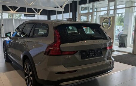 Volvo V60 Cross Country II, 2026 год, 7 990 000 рублей, 4 фотография